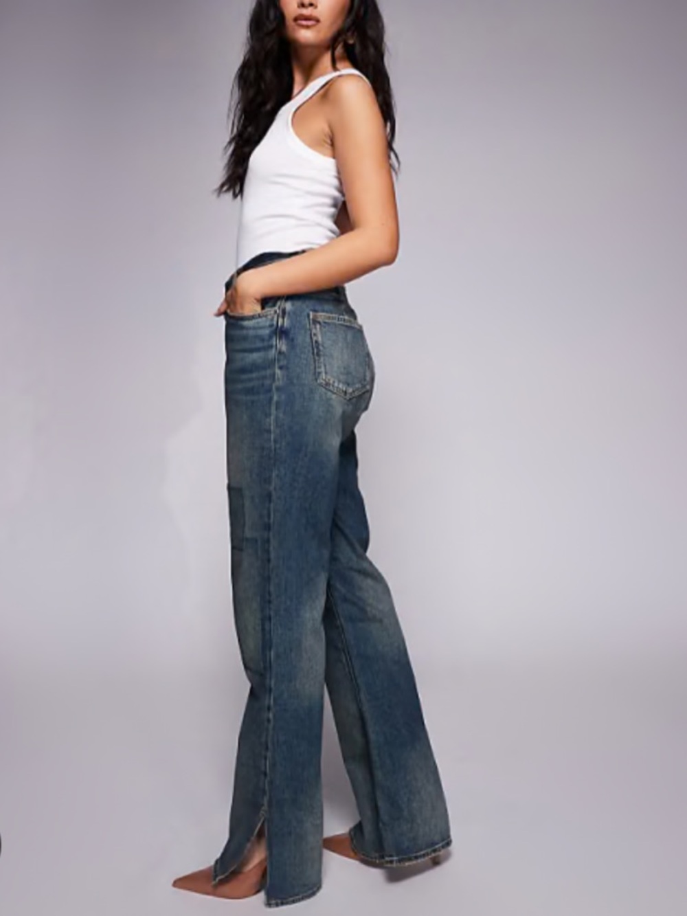 Good American Khloe Jeans